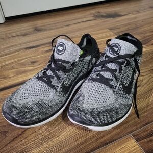 Men's Nike Running Shoes